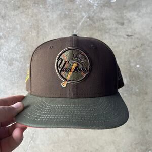 NEW ERA NEW YORK YANKEES LOGO BROWN 7 1/8